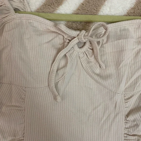 Cider Solid Ruffle Knotted Bow Ruffle Ribbed Tank - Picture 2 of 4